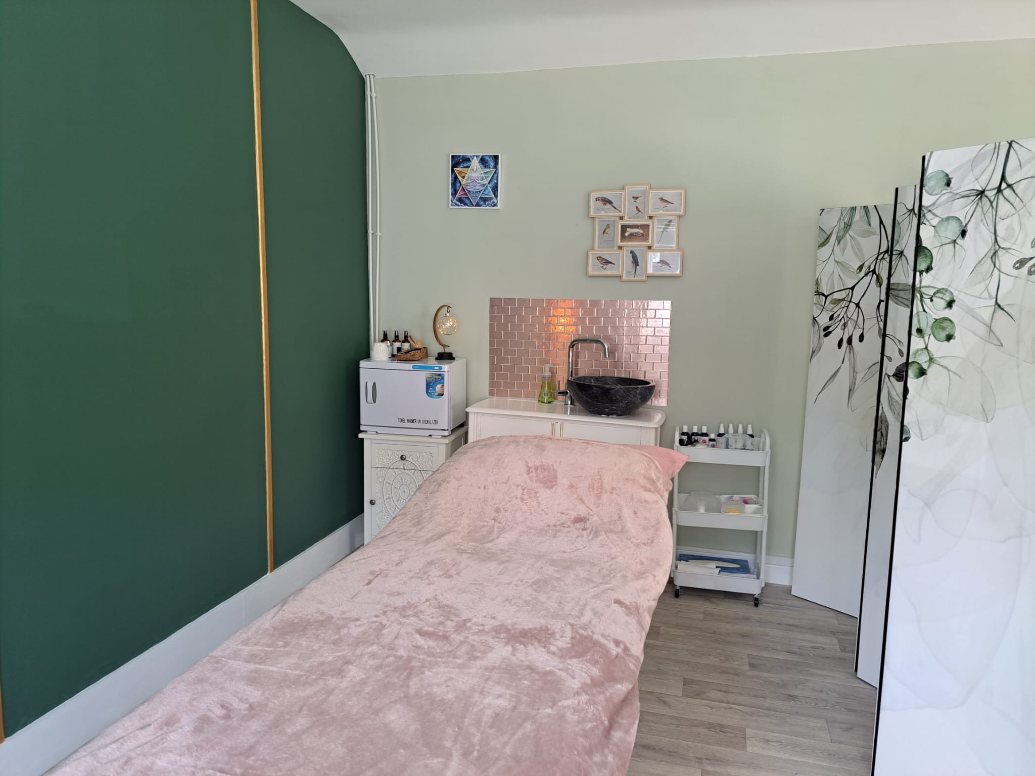 Reiki Bed at Radiance Holistic Therapies