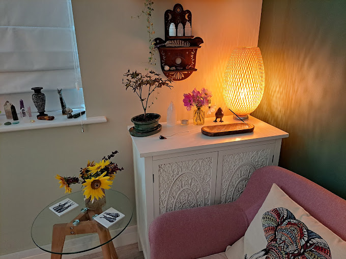 Radiance Holistic Desk
